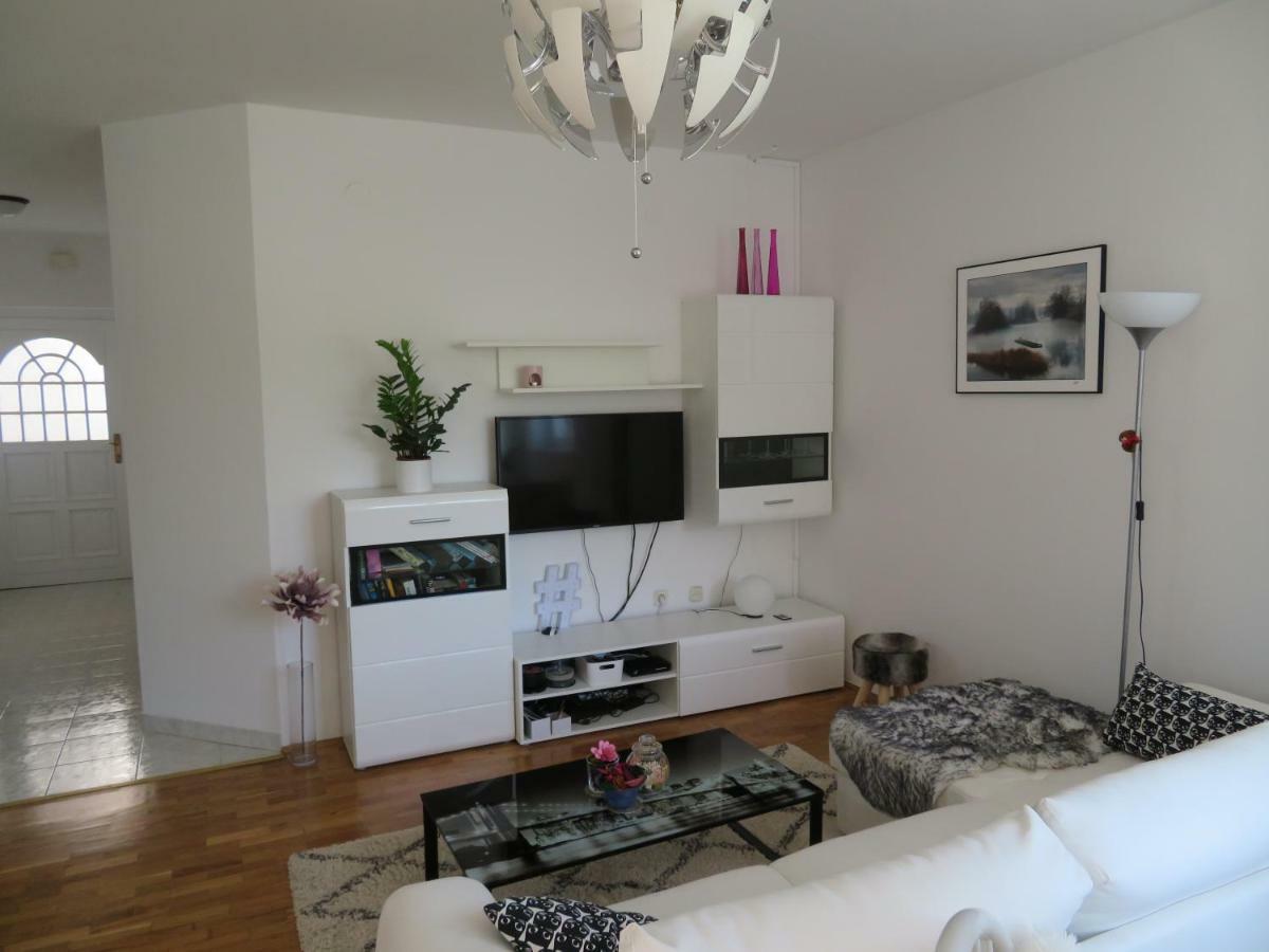 Apartman Eli Rovinj Extérieur photo